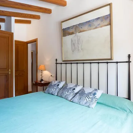 Aguait - Approximately Aprox 4o Ooo Meters Private Mountain Approx 3 Minutes Walking From The Ideal For Relaxation Sport