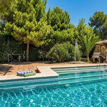 Mountain Villas: Family-friendly Retreat For Active Travelers *